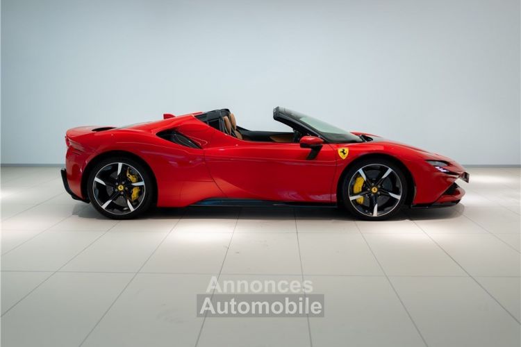 Ferrari SF90 Stradale 4.0 V8 780 CH PHEV - <small></small> 639.900 € <small>TTC</small> - #15