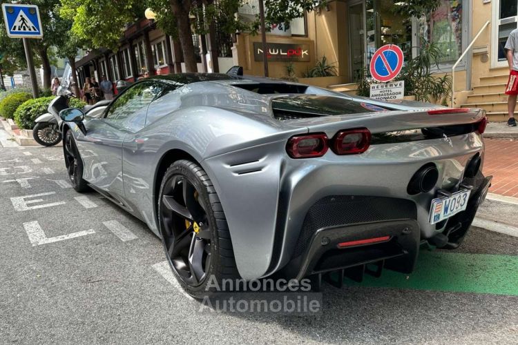 Ferrari SF90 Stradale 4.0 V8 780 ch PHEV - <small></small> 469.900 € <small>TTC</small> - #4