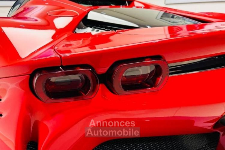 Ferrari SF90 Stradale Hybride - <small></small> 495.000 € <small>TTC</small> - #11