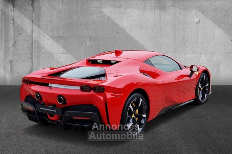 Ferrari SF90 Stradale LIFT CARBONE SIEGES RACING GARANTIE FERRARI PREMIERE MAIN TVA RECUPERABLE - <small></small> 485.000 € <small></small> - #5