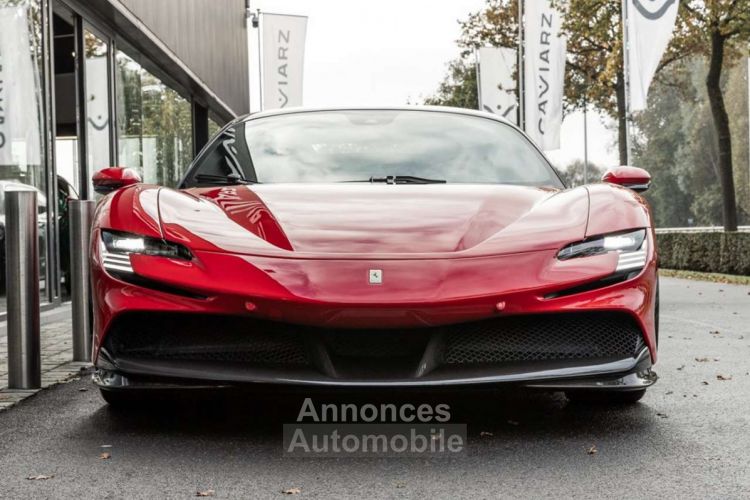 Ferrari SF90 Stradale ROSSO CORSA 'FULL CARBON' - <small></small> 469.900 € <small>TTC</small> - #4