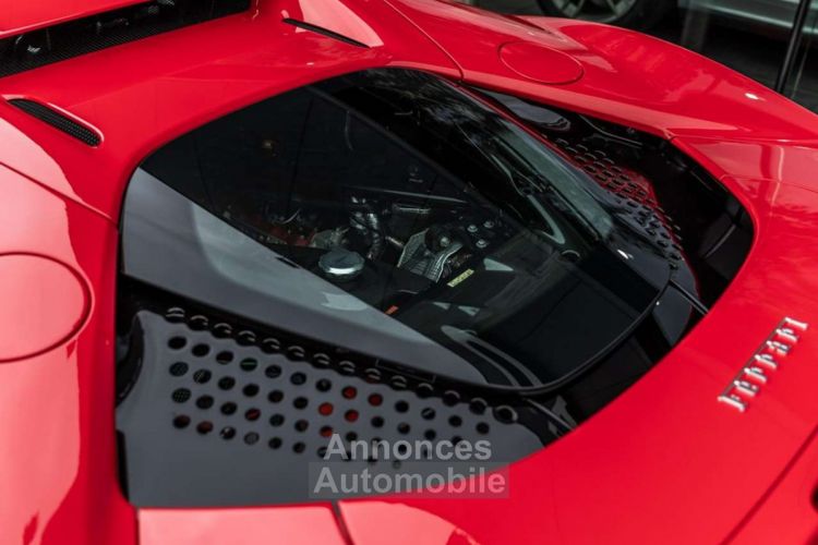 Ferrari SF90 Stradale ROSSO CORSA 'FULL CARBON' - <small></small> 469.900 € <small>TTC</small> - #19