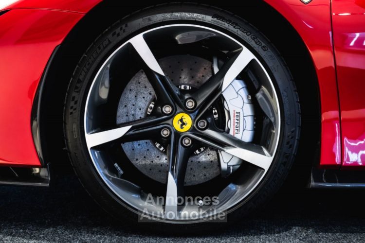 Ferrari SF90 Stradale ROSSO MAGMA FULL CARBON Garantie Ferrari 2026 Première main TVA Récupérable - <small></small> 435.000 € <small></small> - #6