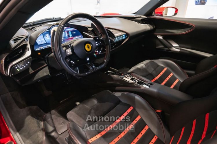 Ferrari SF90 Stradale ROSSO MAGMA FULL CARBON Garantie Ferrari 2026 Première main TVA Récupérable - <small></small> 435.000 € <small></small> - #9