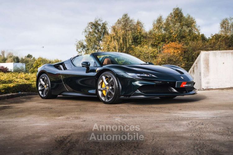 Ferrari SF90 Stradale Spider 1st Owner- Lift Verde Zeltweg Carbon - <small></small> 499.900 € <small>TTC</small> - #4