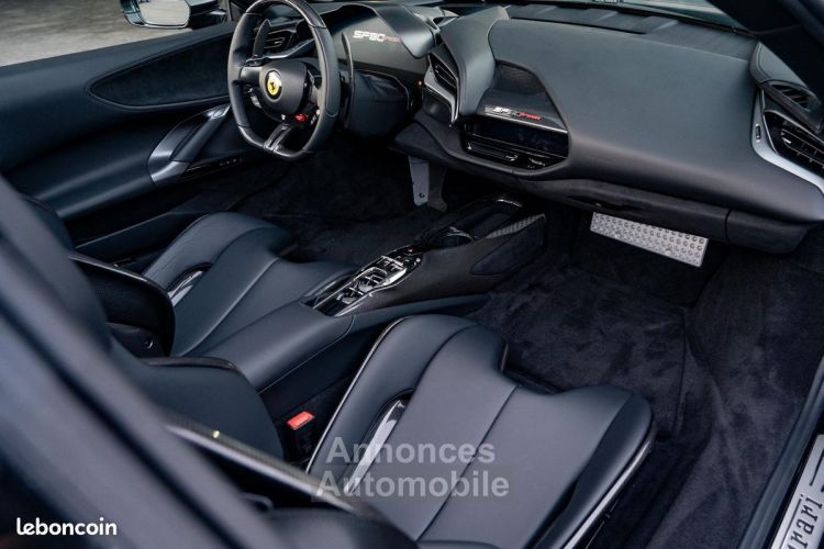 Ferrari SF90 Stradale spider 4.0 v8 1000cv LOA 4990e MOIS - <small></small> 599.000 € <small>TTC</small> - #5