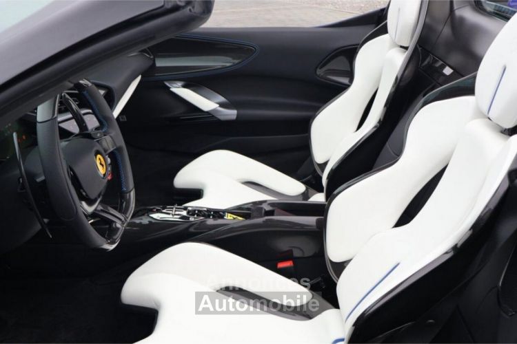 Ferrari SF90 Stradale Spider ASSETTO FIORANO 4.0 V8 780 ch PHEV - <small></small> 679.990 € <small></small> - #6