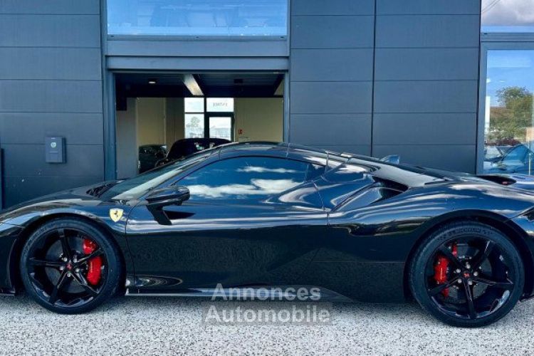 Ferrari SF90 Stradale SPIDER SPIDER - <small></small> 599.000 € <small>TTC</small> - #19