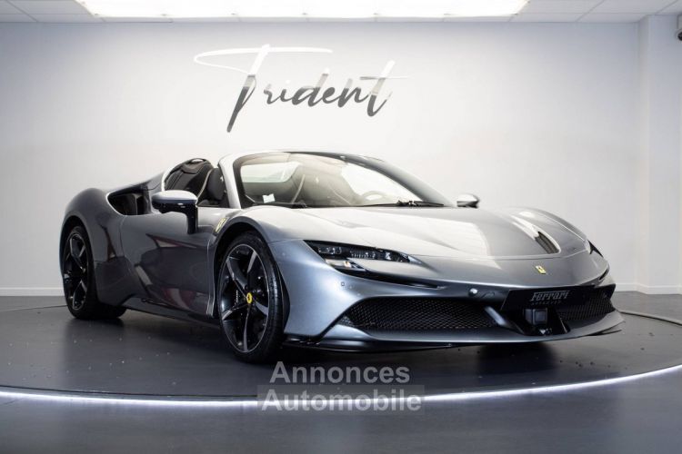 Ferrari SF90 Stradale SPIDER Spider 4.0 V8 780 ch PHEV  - <small></small> 599.900 € <small>TTC</small> - #3