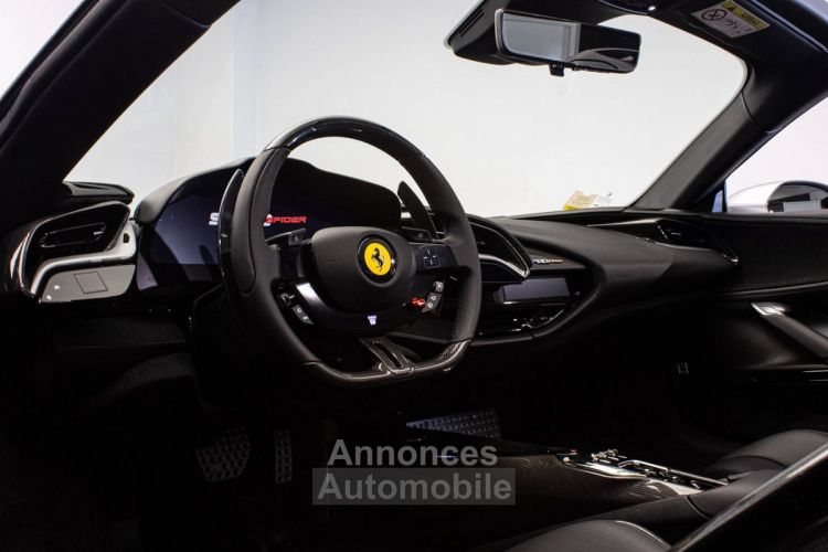 Ferrari SF90 Stradale SPIDER Spider 4.0 V8 780 ch PHEV  - <small></small> 599.900 € <small>TTC</small> - #22