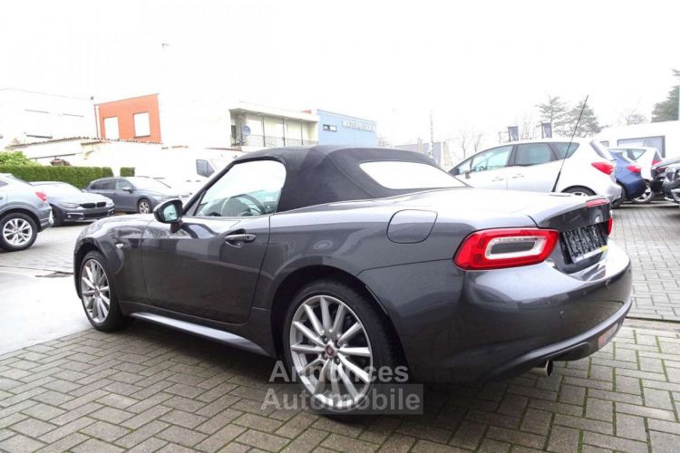 Fiat 124 Spider 1.4i Turbo NAVI,KEYLESS,LEDER,CAMERA,CRUISE,ALU - <small></small> 19.990 € <small>TTC</small> - #26