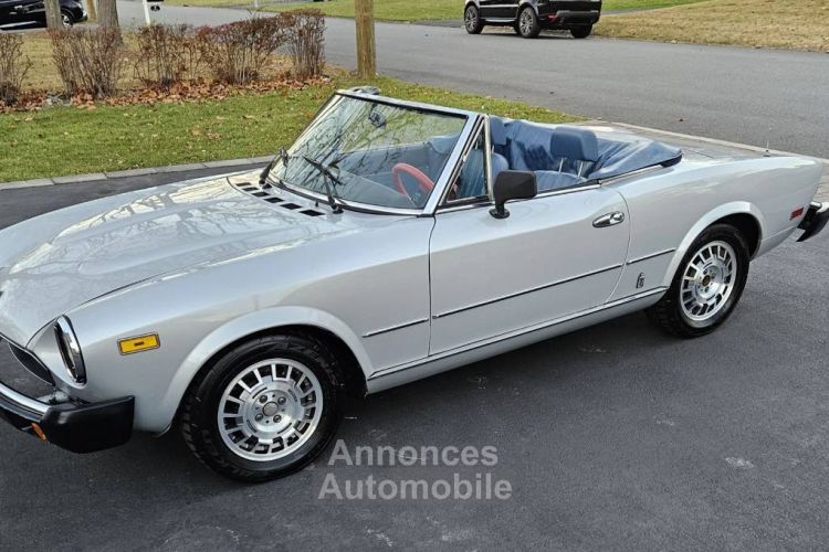 Fiat 124 Spider - <small></small> 20.000 € <small>TTC</small> - #12