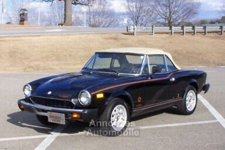 Fiat 124 Spider - <small></small> 38.000 € <small>TTC</small> - #1