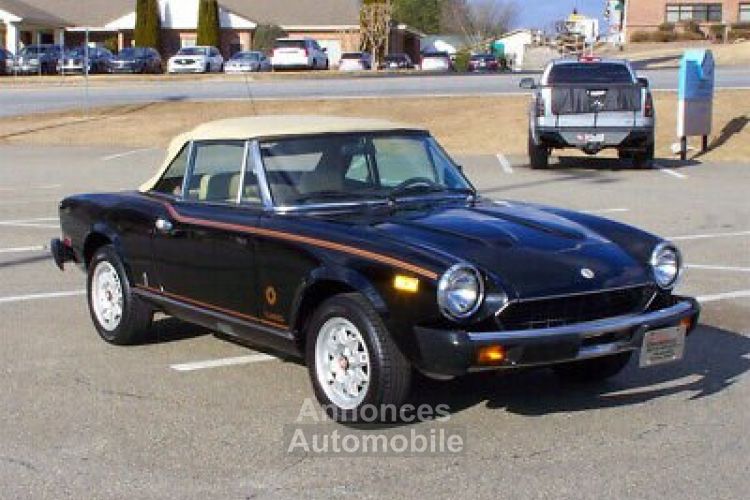 Fiat 124 Spider - <small></small> 38.000 € <small>TTC</small> - #3