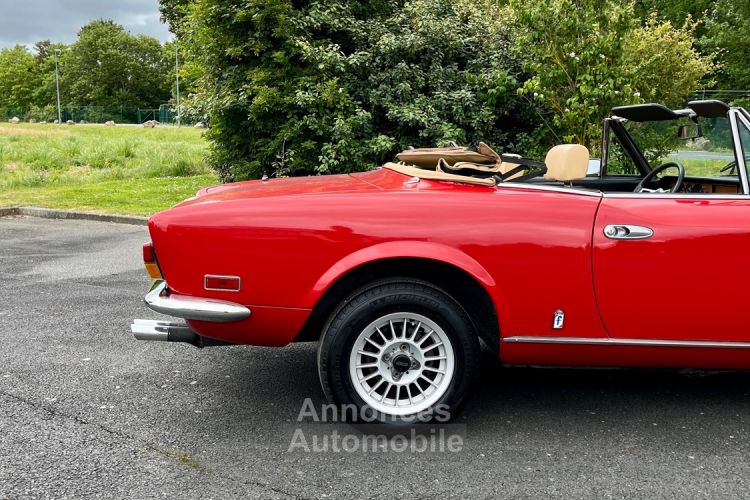 Fiat 124 Spider 2000 - <small></small> 19.900 € <small>TTC</small> - #18