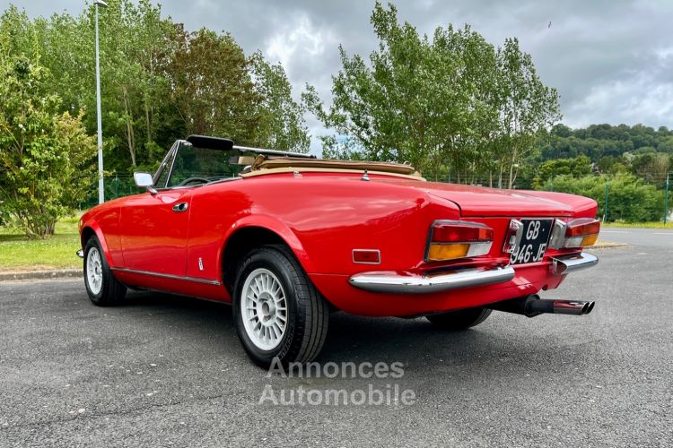 Fiat 124 Spider 2000 - <small></small> 19.900 € <small>TTC</small> - #23