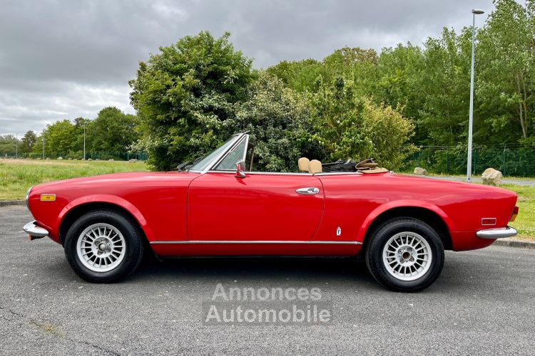 Fiat 124 Spider 2000 - <small></small> 19.900 € <small>TTC</small> - #26