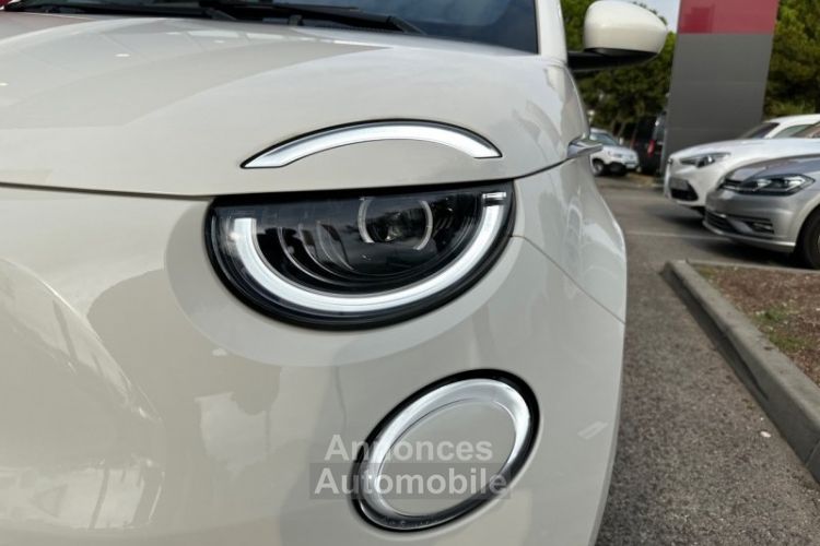 Fiat 500 3+1 e 118ch Icône Plus (Pack Magic Eye) - <small></small> 17.990 € <small>TTC</small> - #13