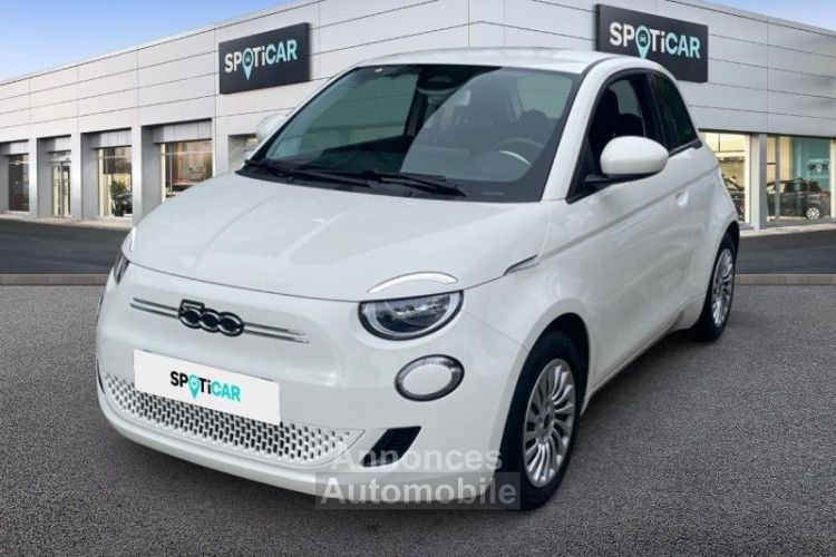 Fiat 500 3+1 e 118ch Pack Confort MY23 - <small></small> 20.490 € <small>TTC</small> - #1