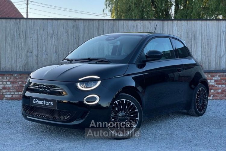 Fiat 500 500e / 11-2021 / 4000km / camera / led / btw aftrekbaar - <small></small> 30.250 € <small>TTC</small> - #1