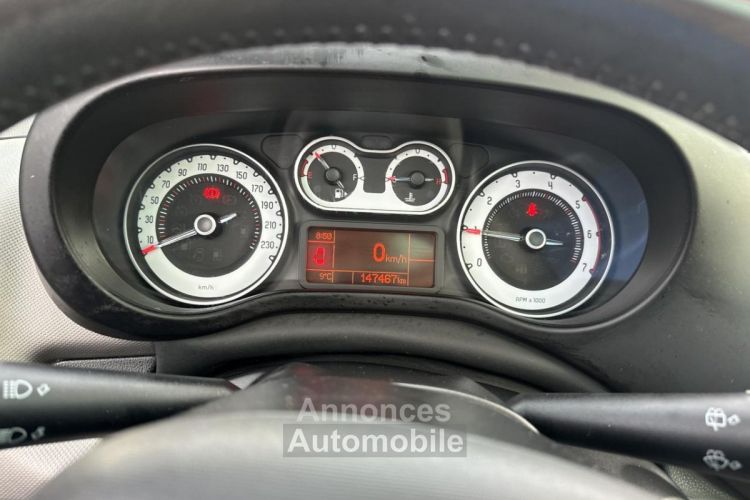 Fiat 500 500L 1.6 Multijet - 120 S&S Lounge clim + Toit panoramique - <small></small> 8.990 € <small>TTC</small> - #33