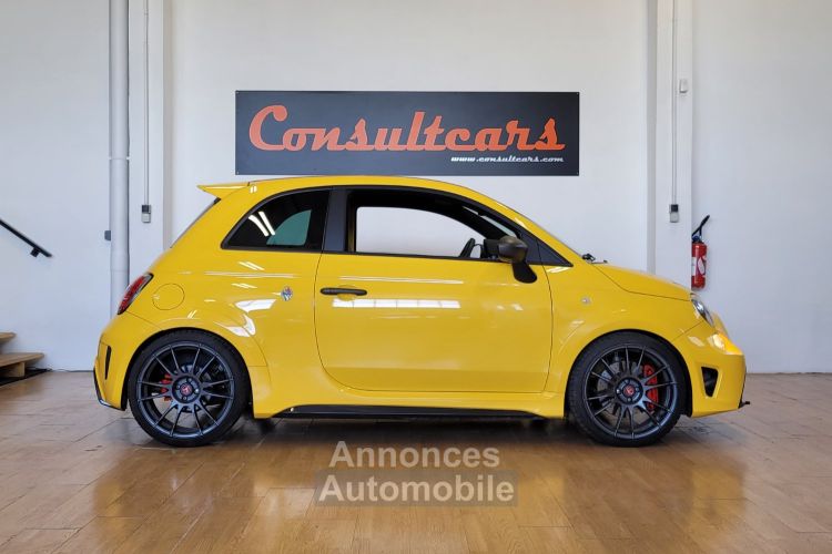 Fiat 500 Abarth 695 - biposto record 1.4 l 190 cv n° 007 > 133 - <small></small> 43.990 € <small>TTC</small> - #4