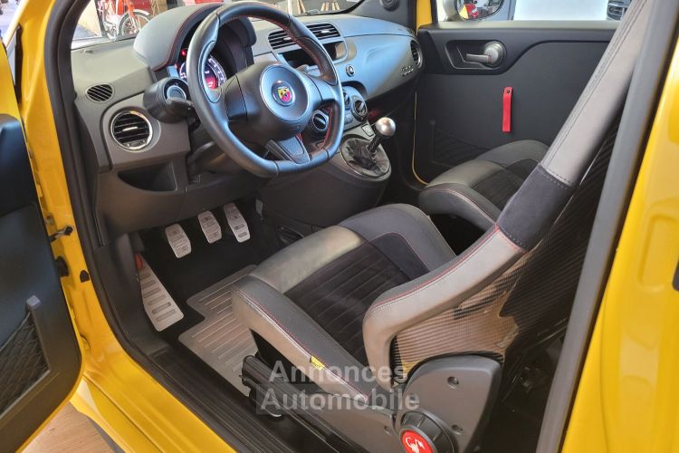 Fiat 500 Abarth 695 - biposto record 1.4 l 190 cv n° 007 > 133 - <small></small> 43.990 € <small>TTC</small> - #9