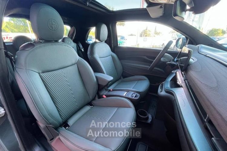 Fiat 500 e 118ch Giorgio Armani Collectors Edition MY25 - <small></small> 32.990 € <small>TTC</small> - #20