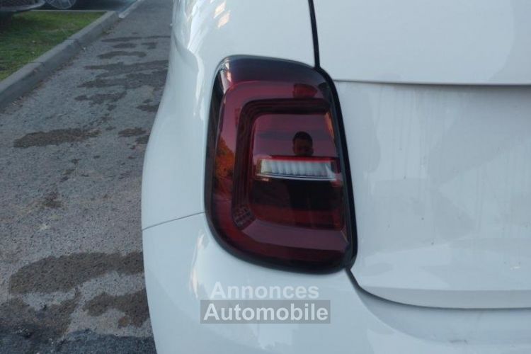 Fiat 500 e 118ch Icône - <small></small> 17.990 € <small>TTC</small> - #12