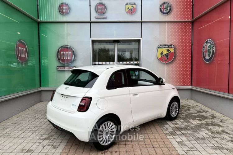 Fiat 500 e 118ch Pack Confort - <small></small> 28.990 € <small>TTC</small> - #4