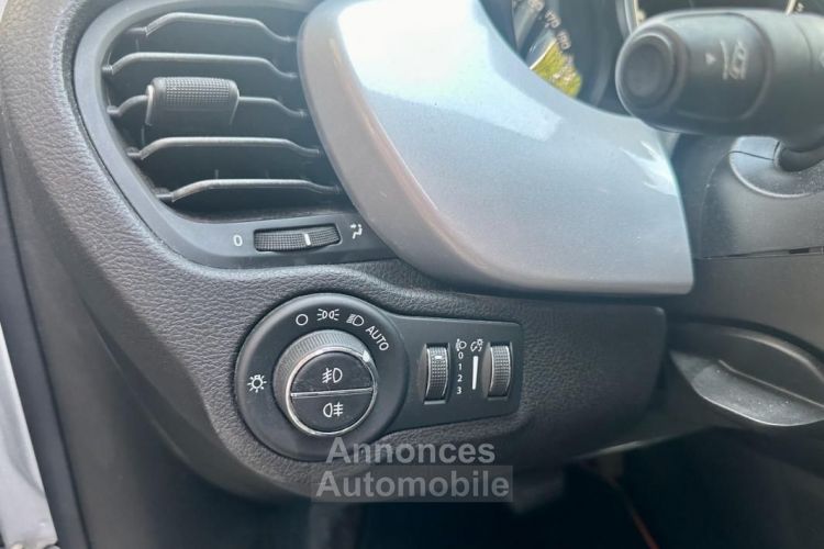 Fiat 500X 1.4 MULTIAIR 16V 140CH LOUNGE DCT COURROIE NEUVE - <small></small> 12.490 € <small>TTC</small> - #15