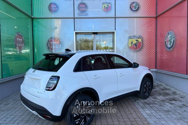 Fiat 600 1.2 Hybrid 100ch DCT6 - <small></small> 24.490 € <small>TTC</small> - #4