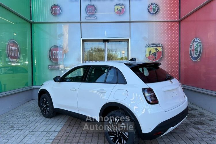 Fiat 600 1.2 Hybrid 100ch DCT6 - <small></small> 24.490 € <small>TTC</small> - #6