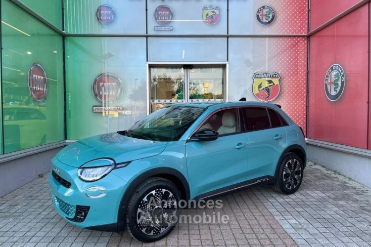 Fiat 600 1.2 Hybrid 100ch La Prima DCT6 - <small></small> 28.490 € <small>TTC</small> - #1