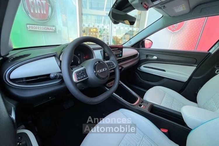 Fiat 600 1.2 Hybrid 100ch La Prima DCT6 - <small></small> 28.490 € <small>TTC</small> - #8