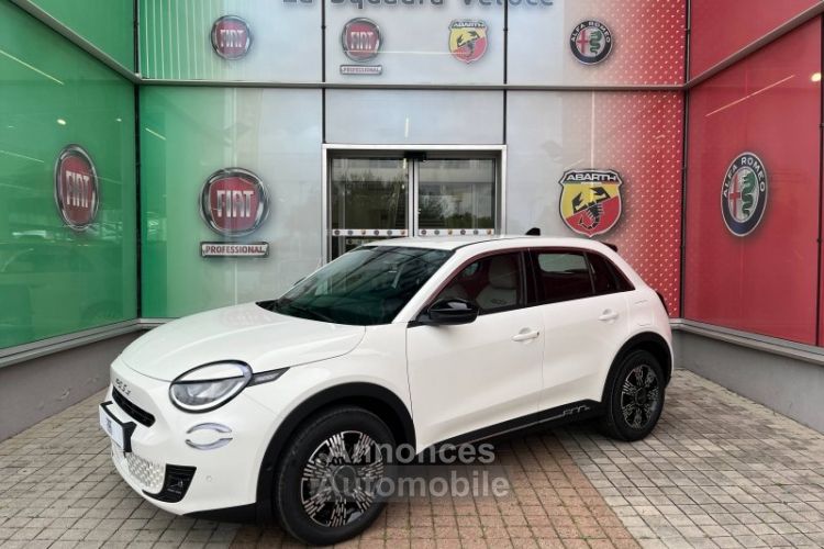 Fiat 600 1.2 Hybrid 100ch Pack Confort & Style DCT6 - <small></small> 26.990 € <small>TTC</small> - #1