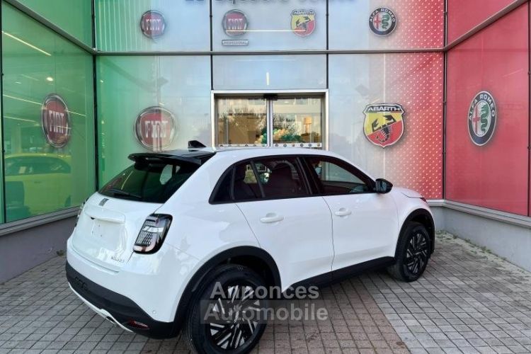 Fiat 600 1.2 Hybrid 136ch Pack Confort DCT6 - <small></small> 26.990 € <small>TTC</small> - #4