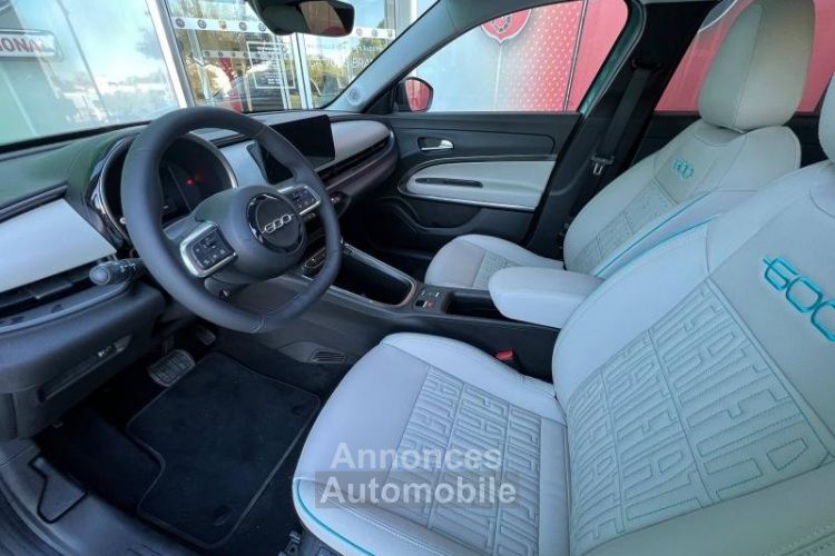 Fiat 600 e 156ch 54kWh La Prima - <small></small> 32.490 € <small>TTC</small> - #7