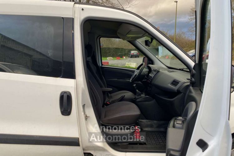 Fiat Doblo 1.3 MULTIJET CLIM- CAMERA- BONNE ETAT- 2PLACES - <small></small> 3.990 € <small>TTC</small> - #12