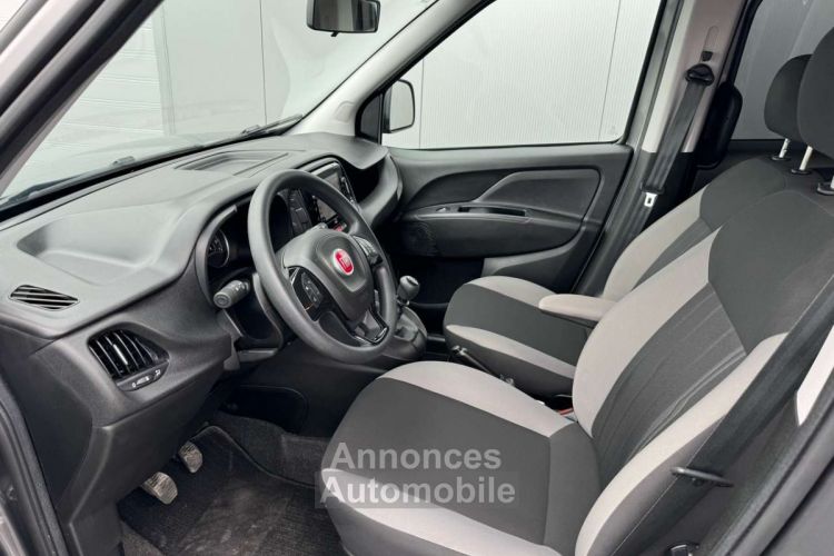 Fiat Doblo 1.6 MJET -- 5 places faible kilométrage - <small></small> 22.990 € <small>TTC</small> - #9