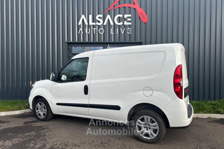 Fiat Doblo 1.6 Multijet 105 CH Pro Lounge - 11 575 HT - 3 PLACES / CARPLAY / 1ERE MAIN - <small></small> 13.890 € <small></small> - #3