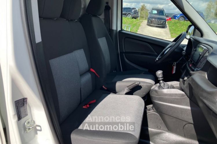 Fiat Doblo CARGO 1.6 D Multijet 105 PACK PRO 3PL - <small></small> 16.250 € <small>TTC</small> - #16