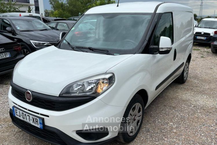 Fiat Doblo CARGO 3 places 1.3JTD 95cv pack pro Nav - <small></small> 7.490 € <small>TTC</small> - #1