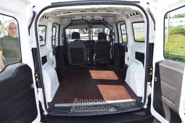 Fiat Doblo Cargo Maxi 1.3 jtd multijet Lang Chassis - <small></small> 11.918 € <small>TTC</small> - #7