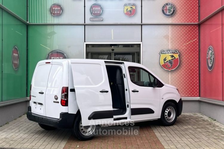 Fiat Doblo Fg M 800kg Electrique 136ch Batterie 50 kWh Cabine Moduwork 3 places Pro Lounge Connect - <small></small> 29.490 € <small>TTC</small> - #8