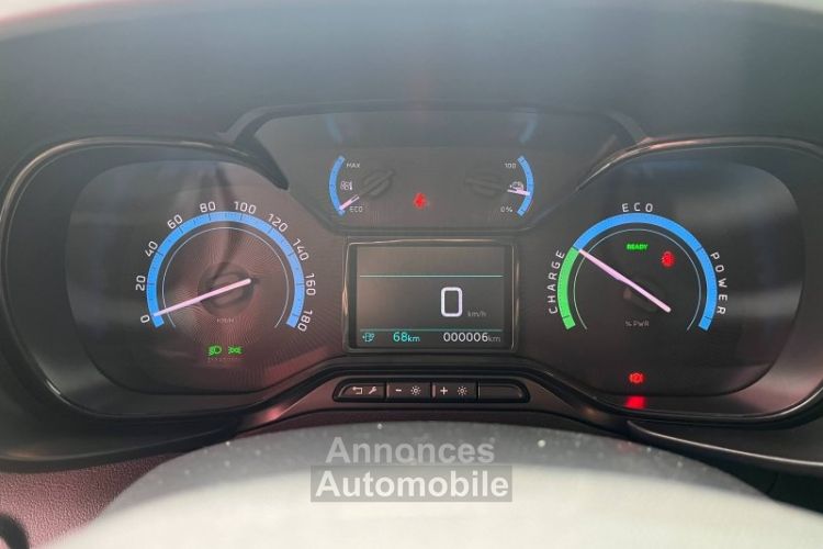 Fiat Doblo Fg M 800kg Electrique 136ch Batterie 50 kWh Cabine Moduwork 3 places Pro Lounge Connect - <small></small> 29.490 € <small>TTC</small> - #18