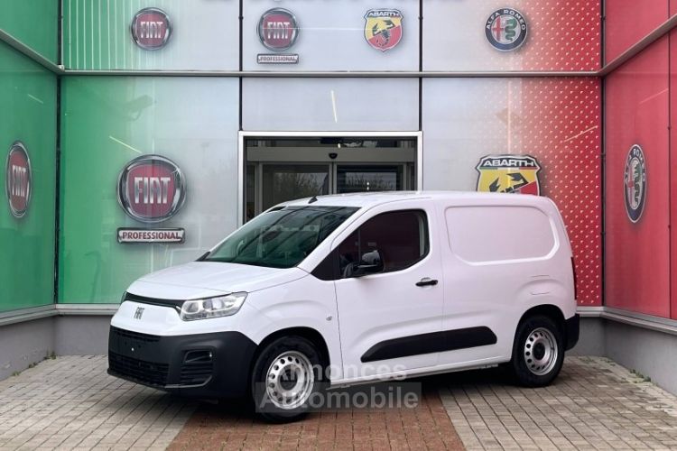 Fiat Doblo Fg M 800kg Electrique 136ch Batterie 50 kWh Cabine Moduwork 3 places Pro Lounge Connect - <small></small> 26.490 € <small>TTC</small> - #1