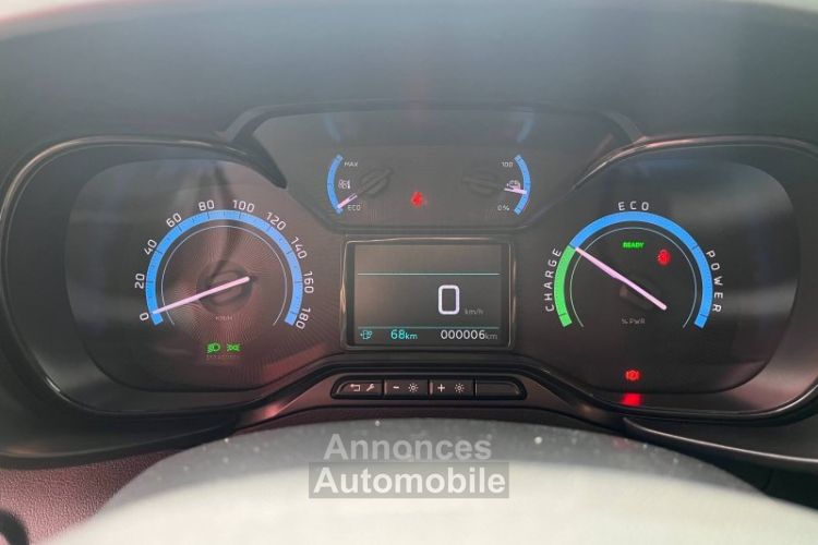 Fiat Doblo Fg M 800kg Electrique 136ch Batterie 50 kWh Cabine Moduwork 3 places Pro Lounge Connect - <small></small> 26.490 € <small>TTC</small> - #13