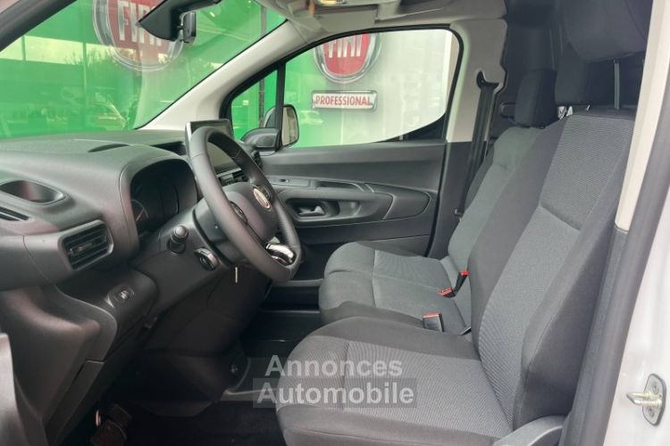 Fiat Doblo Fg M 800kg Electrique 136ch Batterie 50 kWh Cabine Moduwork 3 places Pro Lounge Connect - <small></small> 26.490 € <small>TTC</small> - #16