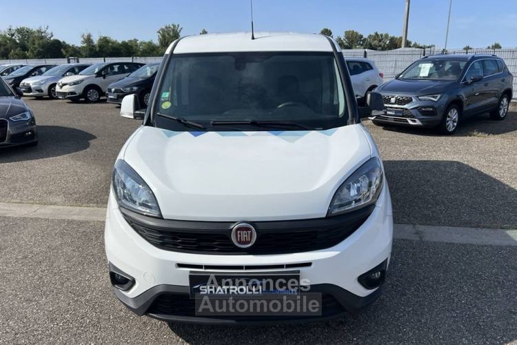 Fiat Doblo II 1.6 BlueHDi 75ch 3Places Clim Régulateur 10750€ H.T. TVA20% - <small></small> 12.900 € <small>TTC</small> - #3